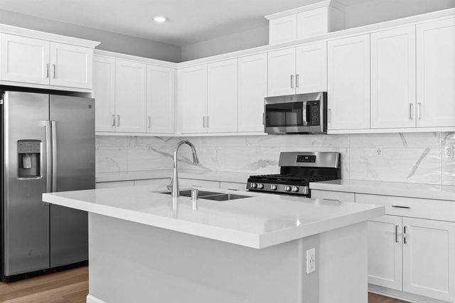 1918 Julie Dawn Place, Escondido, CA 92026