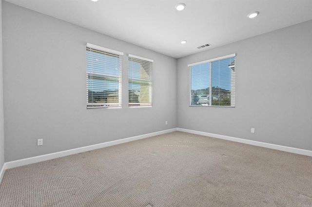 1918 Julie Dawn Place, Escondido, CA 92026