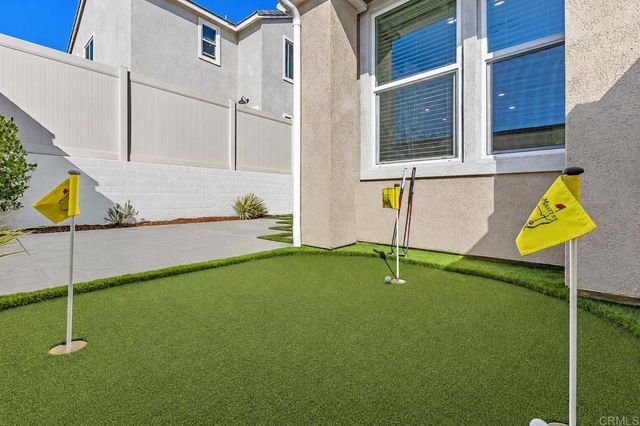 1918 Julie Dawn Place, Escondido, CA 92026