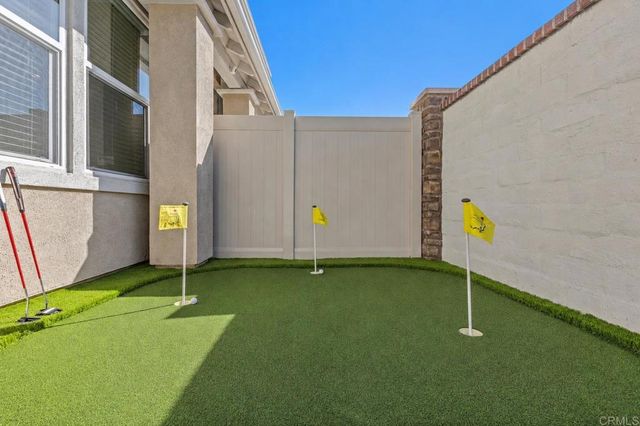 1918 Julie Dawn Place, Escondido, CA 92026