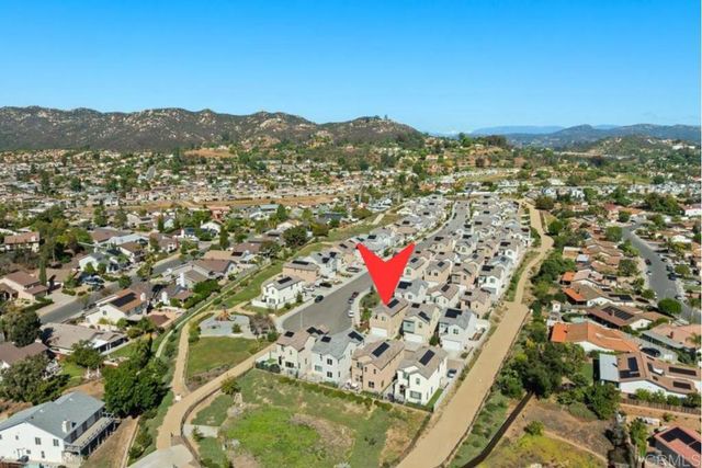 1918 Julie Dawn Place, Escondido, CA 92026