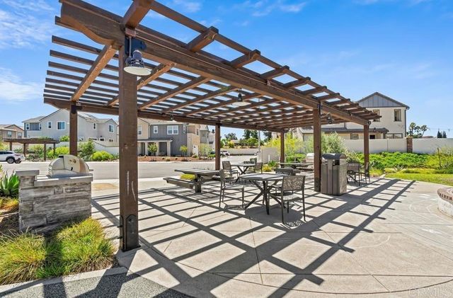 1918 Julie Dawn Place, Escondido, CA 92026