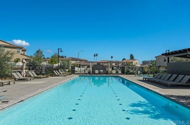 1918 Julie Dawn Place, Escondido, CA 92026