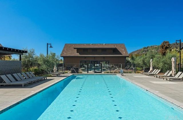 1918 Julie Dawn Place, Escondido, CA 92026