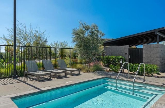 1918 Julie Dawn Place, Escondido, CA 92026