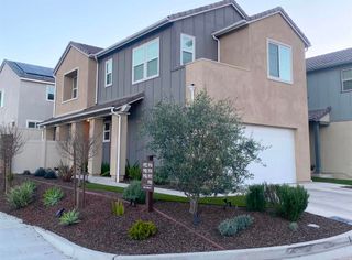 1918 Julie Dawn Place, Escondido, CA 92026
