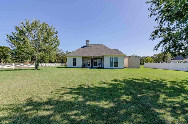 16559 Ole Homestead Ln, Prairieville, LA 70769