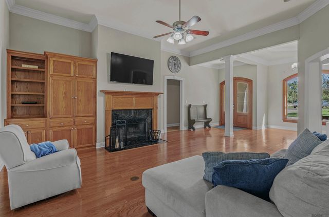 16559 Ole Homestead Ln, Prairieville, LA 70769