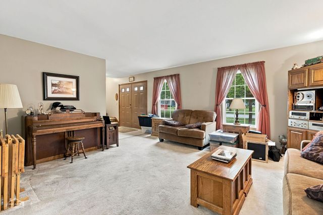 763 Concord Drive, Crystal Lake, IL 60014