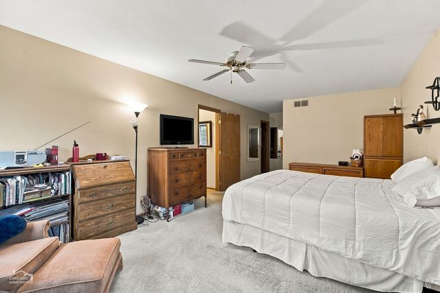763 Concord Drive, Crystal Lake, IL 60014