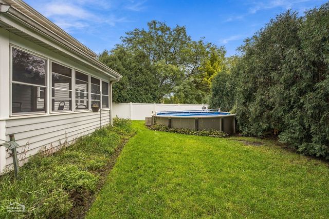763 Concord Drive, Crystal Lake, IL 60014