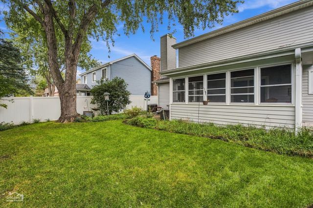 763 Concord Drive, Crystal Lake, IL 60014