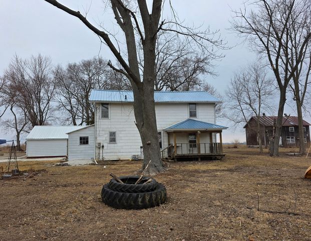 309 E 3rd Street, Tampico, IL 61283