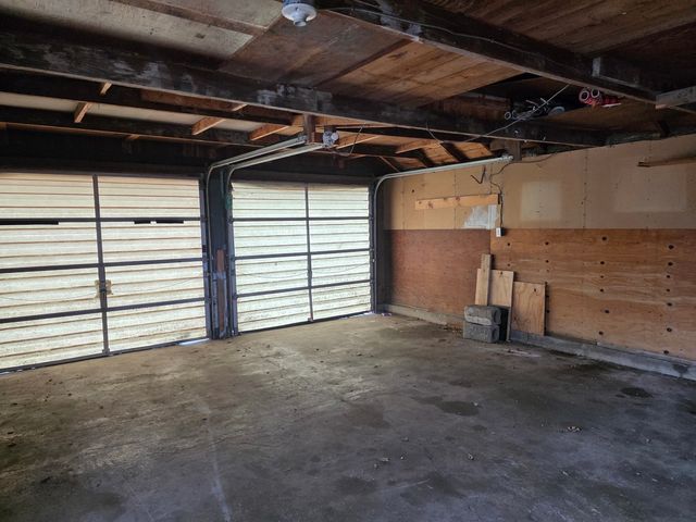 309 E 3rd Street, Tampico, IL 61283