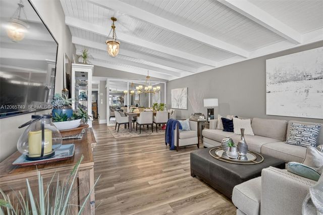 958 Mockingbird Lane 515, Plantation, FL 33324