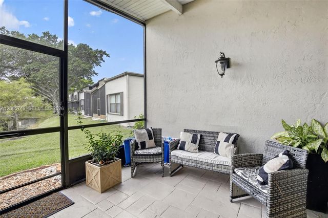 958 Mockingbird Lane 515, Plantation, FL 33324