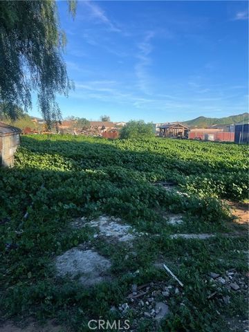 4350 Tyrolite, Jurupa Valley, CA 92509