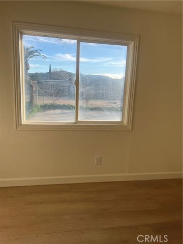 4350 Tyrolite, Jurupa Valley, CA 92509