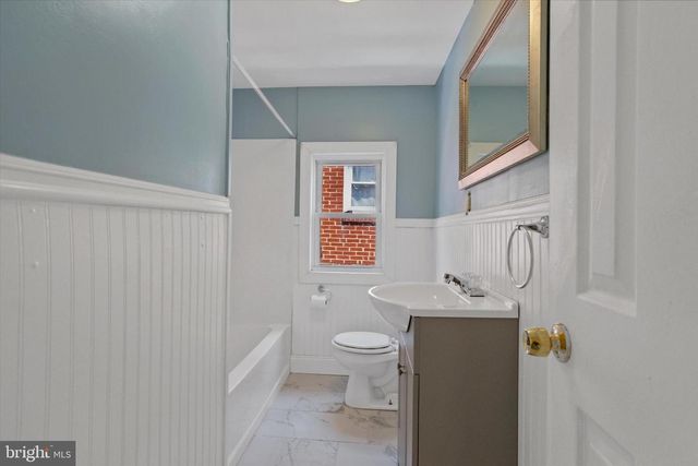 2266 KENSINGTON ST, Harrisburg, PA 17104