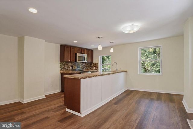 2266 KENSINGTON ST, Harrisburg, PA 17104