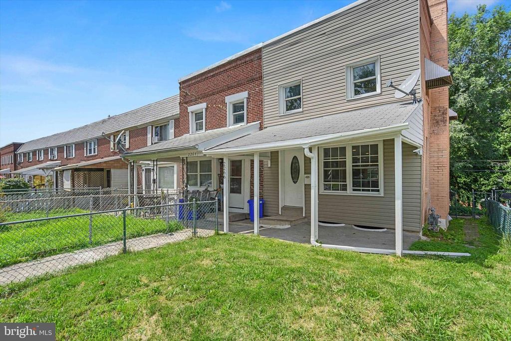 2266 KENSINGTON ST, Harrisburg, PA 17104
