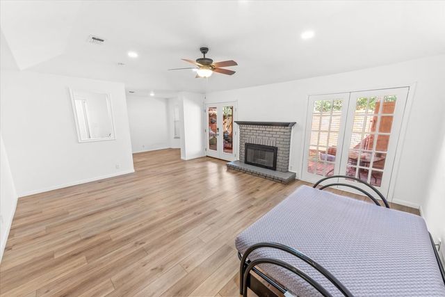 5224 Lake Shore, Waco, TX 76710