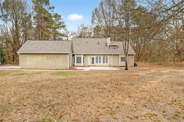 3289 Clay SW Road, Austell, GA 30106