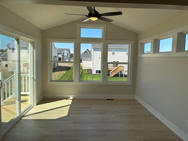 15735 Hawley Drive 32, Grand Haven Twp, MI 49417