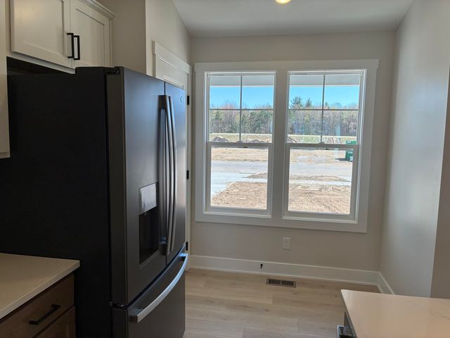 15735 Hawley Drive 32, Grand Haven Twp, MI 49417