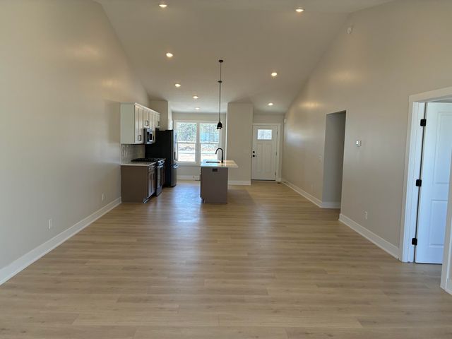 15735 Hawley Drive 32, Grand Haven Twp, MI 49417