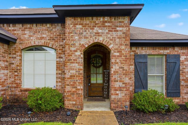 179 Beechwood Circle, Pearl, MS 39208