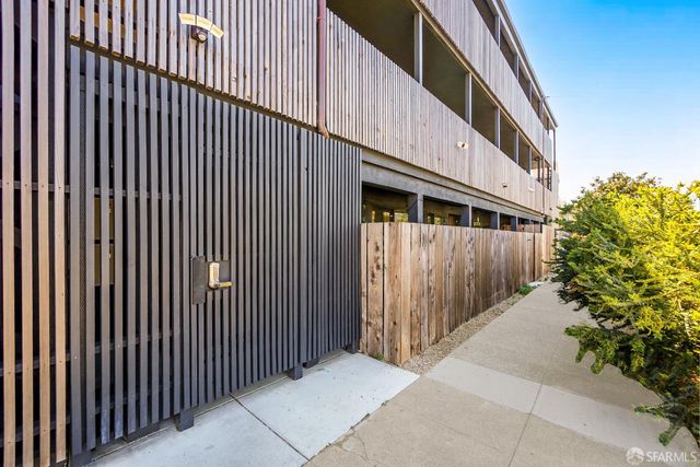 701 Hampshire Street 5, San Francisco, CA 94110