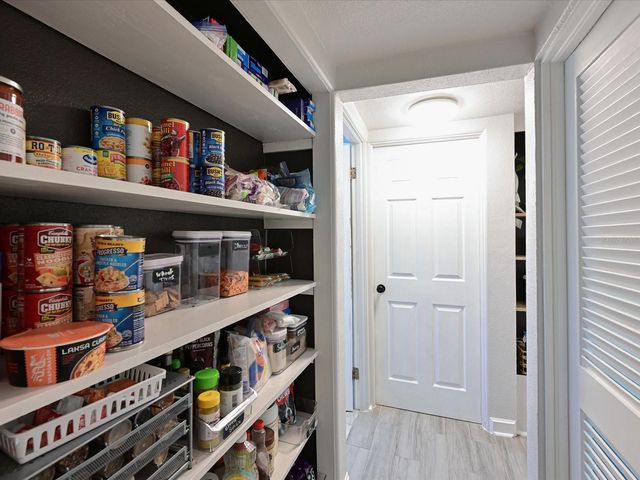 3307 3RD AVENUE W, Bradenton, FL 34205