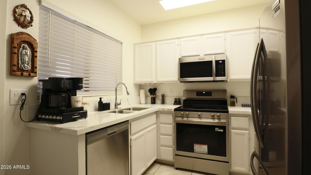7801 N 44TH Drive 1142, Glendale, AZ 85301 — photo 4