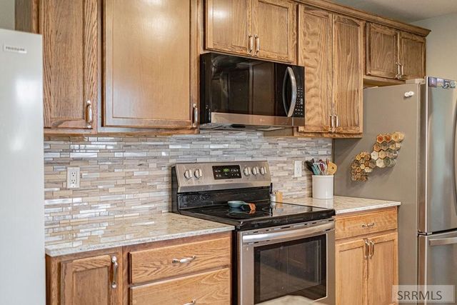 165 Carol Avenue, Idaho Falls, ID 83401