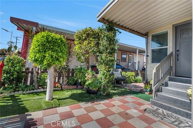307 Duchess, Santa Ana, CA 92704