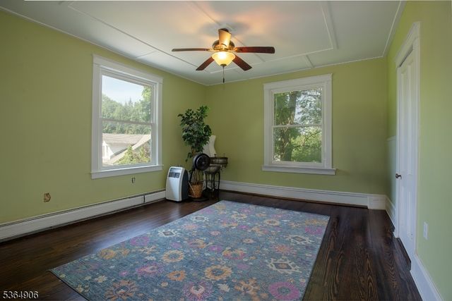 15 Rowe Pl, Franklin Boro, NJ 07416