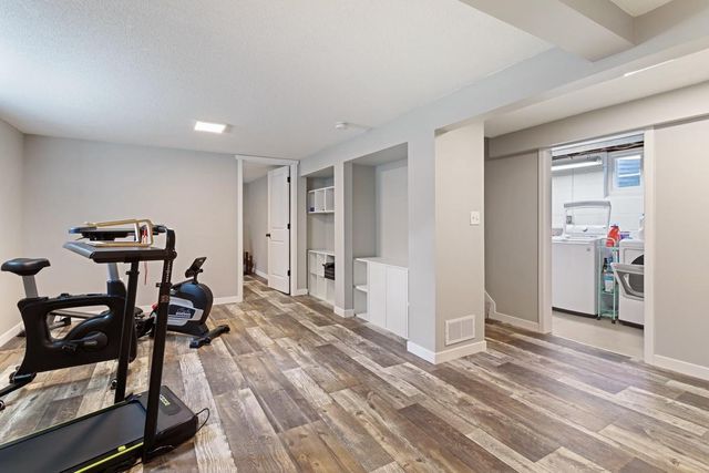 4540 Morris Lane, Bloomington, MN 55437