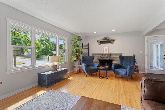 4540 Morris Lane, Bloomington, MN 55437