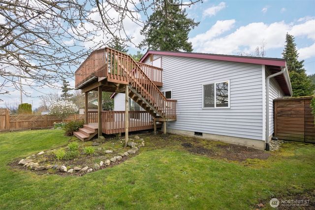 3412 W 4th St, Anacortes, WA 98221