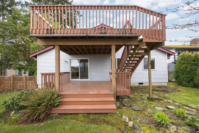 3412 W 4th St, Anacortes, WA 98221