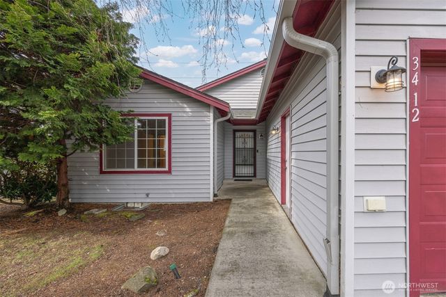 3412 W 4th St, Anacortes, WA 98221
