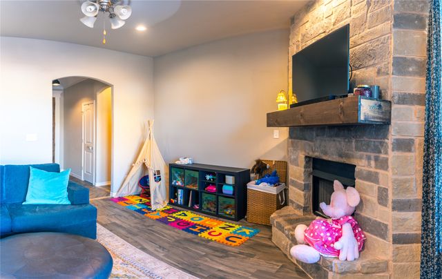 3115 Main Street, Granbury, TX 76049