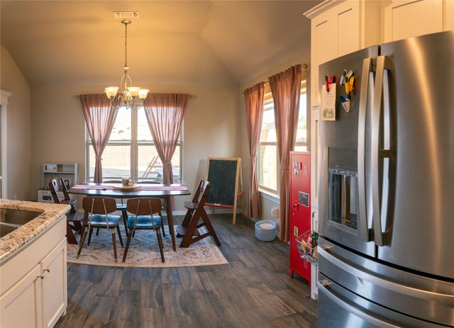 3115 Main Street, Granbury, TX 76049