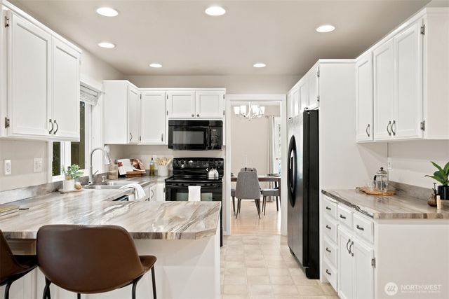 806 S Park Court, Lynden, WA 98264
