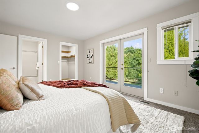 806 S Park Court, Lynden, WA 98264