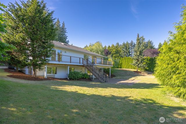 806 S Park Court, Lynden, WA 98264