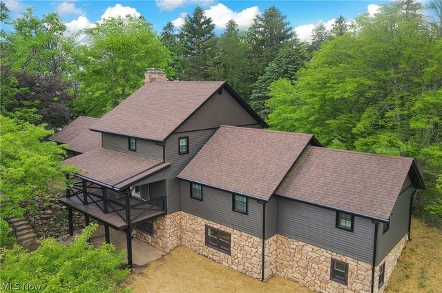3731 Fortuna Drive, Akron, OH 44312