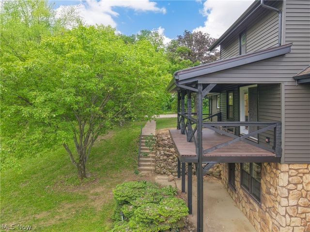3731 Fortuna Drive, Akron, OH 44312