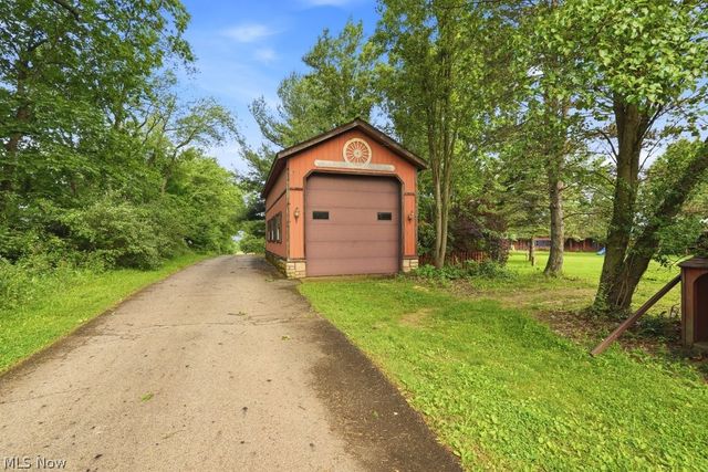 3731 Fortuna Drive, Akron, OH 44312